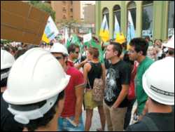 Ante las protestas laguneras el Gobierno canario asegura que sigue discriminando a la ULPGC en favor de la ULL